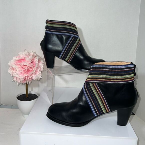 NWOB Lostisy Boots - Picture 4 of 6